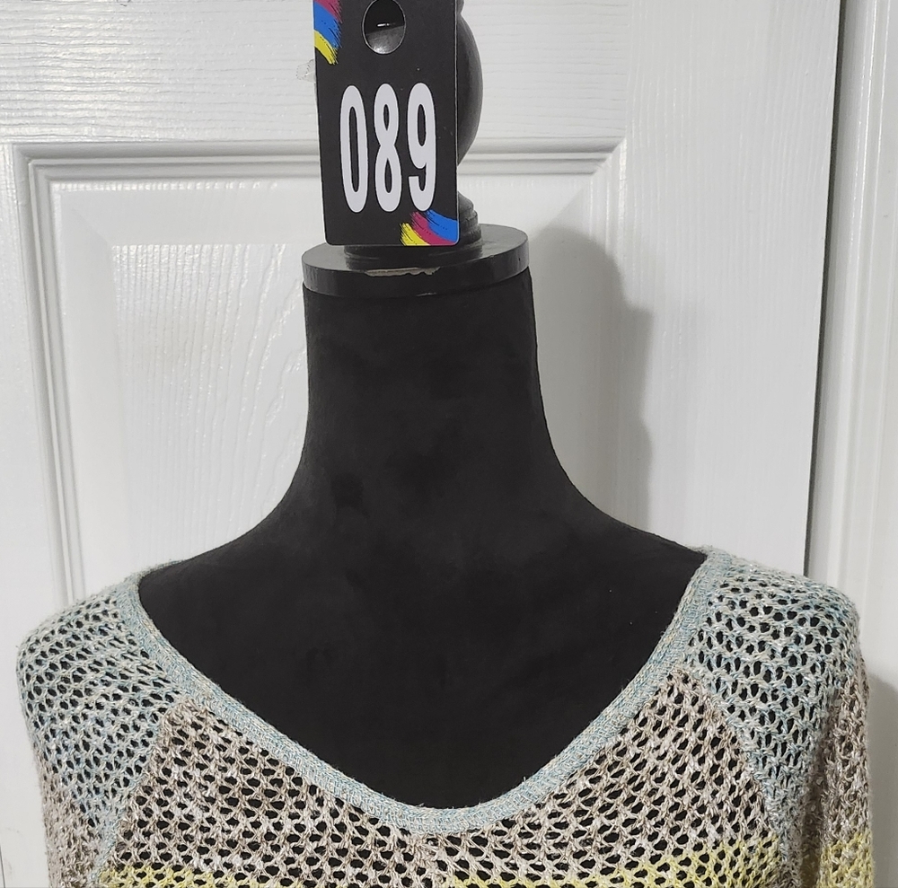 #89 - New Direction Multicolor Knit Women's Sweater